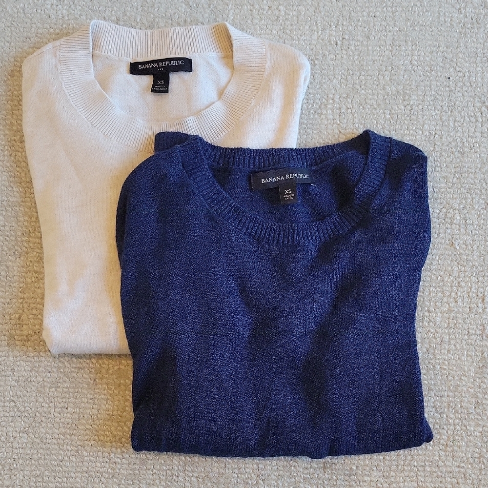 Banana Republic Sweater Set - Navy and Cream